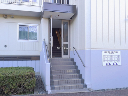 �G���g�����X -