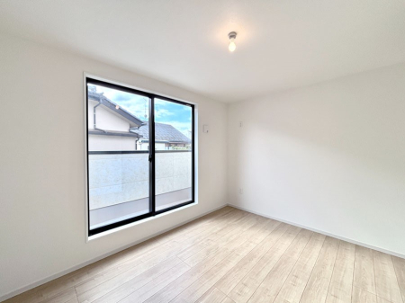 ���̑����� �o���R�j�[���J�������v���X���Ă����m��