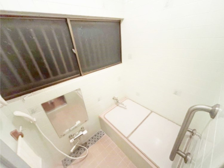 ���� �������������͋C�ł�����肨��������������o�X���[����CG���H��