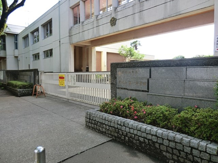 ���ӊ� ���w�Z 1080m �����R�s����ꒆ�w�Z