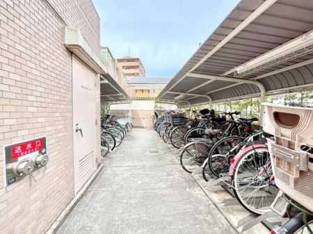 ���ԏ� �~�n�����ԏ�i�󂫏󋵂͓s�x���m�F���������j