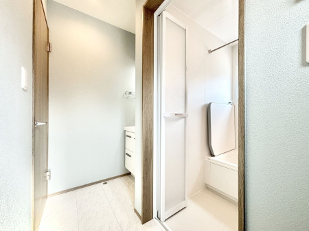 ���ʑ�E���ʏ� ���邢���ʏ��͖����̐g�x�x���y�����ł����Ⴂ�����ł��B