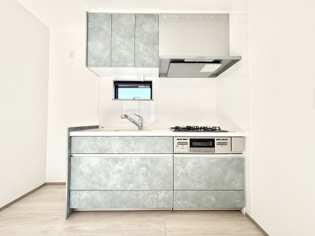 �L�b�`�� �������������I�ɁA�y�����I�V�X�e���L�b�`��  