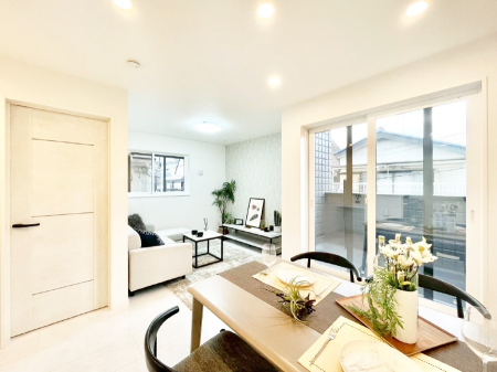 ���̑����� �傫�ȑ����炽���Ղ�̗z���ƕ�����������_�C�j���O�͏��g�[�t���ł��I  