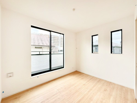 �Q�� ���邢�o���R�j�[�T�C�h�ɗm����ݒu�B�ڊo�߂̗ǂ��Q���ɁB