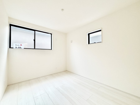 �q������ ������̂₳���������S�n�悢�v���C�x�[�g���[��