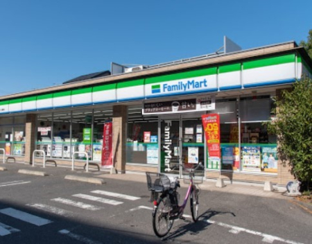 ���ӊ� �R���r�j 400m �t�@�~���[�}�[�g �]�ː���X