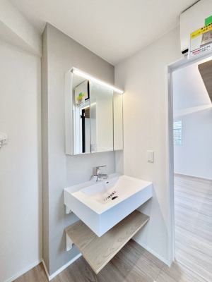 ���ʑ�E���ʏ� ���[�͂Ƌ@�\���ɗD�ꂽ���ʉ��ϑ�