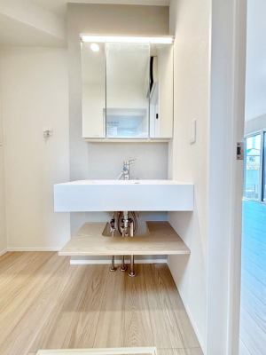 ���ʑ�E���ʏ� �傫�����₷���O�ʋ��Ő�����������ʑ�́A�g�����Ȃ݃`�F�b�N�┧�̂������ɂ������߂ł��B 