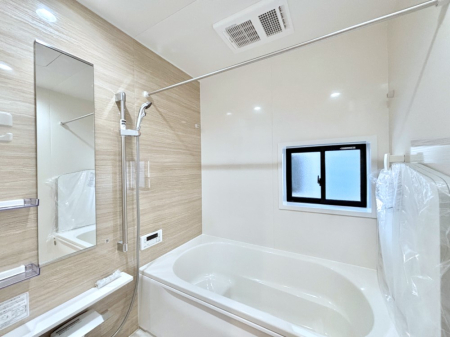 ���� ����̔�����₷��؂ȃo�X�^�C���B�������Ƃ����C���y����Ŕ����Ƃ肽���ł��ˁI  