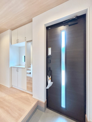 ���� ����I�𗘗p���āA���z�������������q�l�������ĂȂ��ł��܂��B