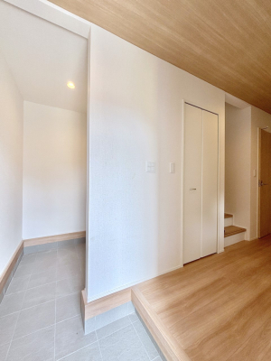 ���� ���邢���ւ͂��q�l�����o�}������̂ɂ҂�����ł��I 