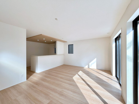 ���r���O �傫�ȑ����炽���Ղ�̗z���ƕ����������郊�r���O