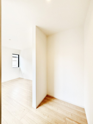 ���̑� �G�߂̈ߗނ��X�b�L�����[�I��e�ʂ̎��[�͂����͓I��WIC�t���ł��B