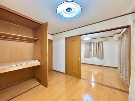 �Q�� ���[���[�����Ă���̂ŋ��Z�X�y�[�X���L�X�g���܂�  