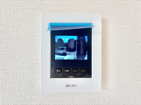 ���̑����� TV���j�^�[�t�C���^�[�t�H�����t���Ă��ăZ�L�����e�B�[��