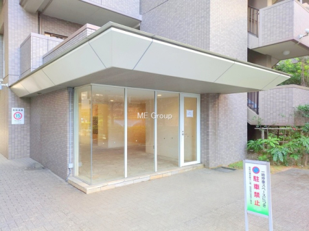 �G���g�����X -