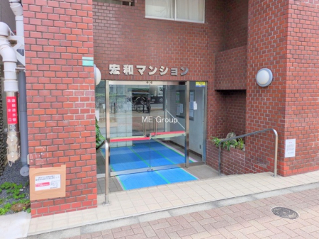 �G���g�����X -