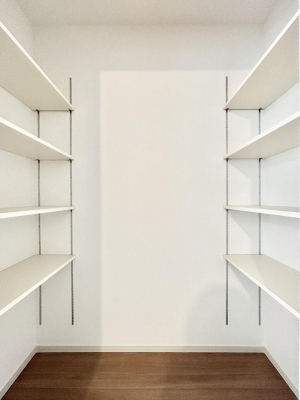 ���[ ���I�t���̃p���g���[�ŐH�i����p�i�̃X�g�b�N���X�b�L�����₷�����[�ł��܂��I