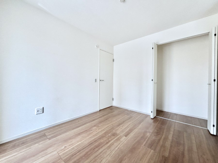 �q������ �q�������ɂ��������߂Ȏ��[�X�y�[�X�����Ղ�̋���