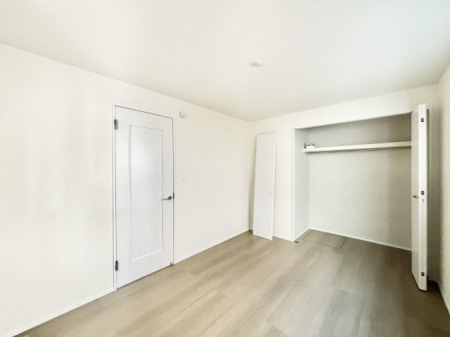 ���[ 1�K�̃X�g���[�W���[���͎��[�͂������A�����Ƃ��Ă����p�ł��܂��B