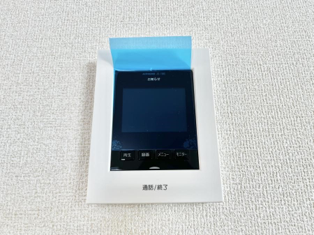 ���̑����� TV���j�^�[�t�C���^�[�t�H�����t���Ă��ăZ�L�����e�B�[��