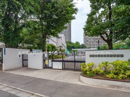 ���ӊ� ���w�Z 190m ���旧�Ώ��w�Z