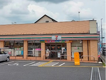 ���ӊ� �R���r�j 400m �Z�u��-�C���u�� ��z�z�K���X