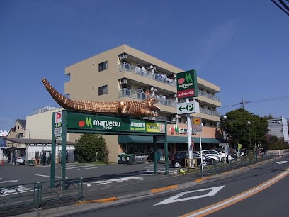 ���ӊ� �X�[�p�[ 1600m �}���G�c �l�t�X