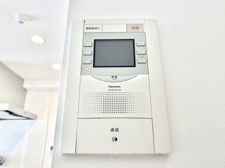 ���̑����� �K��҂���ڂł킩����S�̂s�u���j�^�[�t���C���^�[�z���B   