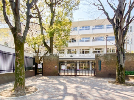 ���ӊ� ���w�Z 1420m �`�旧�R���w�Z