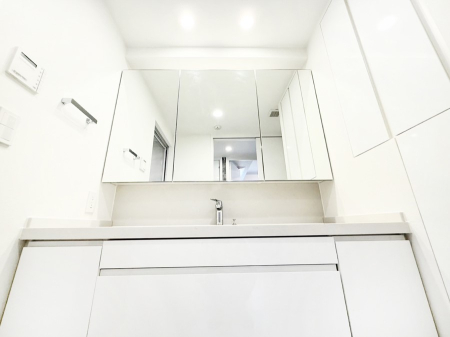 ���ʑ�E���ʏ� �㎿�Ȑ��ʋ�Ԃ���Ƃ�̎��Ԃ����o