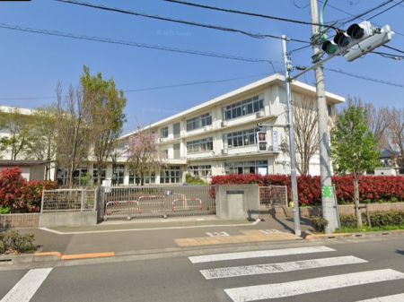 ���ӊ� ���w�Z 850m �����s��������\�񏬊w�Z