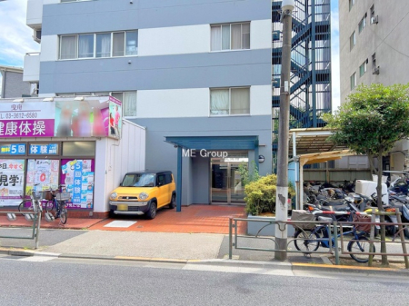 �G���g�����X -