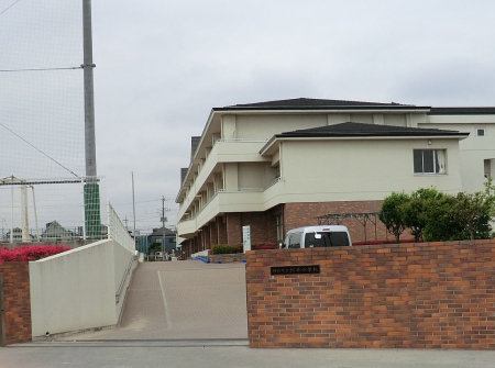 ���ӊ� ���w�Z 1300m ����s�����䏬�w�Z