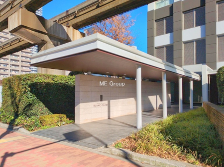 �G���g�����X -