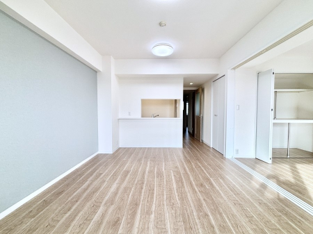 ���̑����� �Ƒ������R�ƏW�܂�e���̃X�y�[�X�ɂȂ肻��