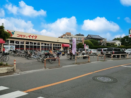 ���ӊ� �X�[�p�[ 500m �R���f�B�C�C�_���l�X