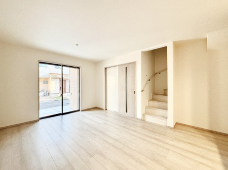 ���̑����� �Ƒ������R�ƏW�܂�e���̃X�y�[�X�ɂȂ肻���@