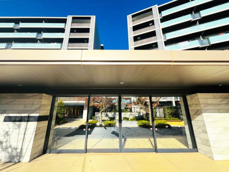 �G���g�����X �������������͋C�̃G���g�����X