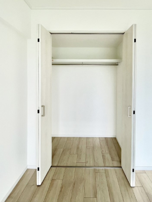 ���[ �m���N���[�[�b�g�B���s��������̂Ō���̈ߗނ�����������[�ł��܂��B