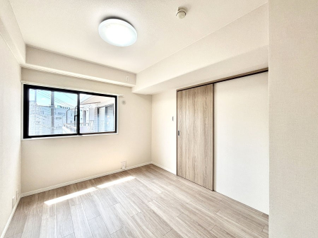 �q������ ������̂₳���������S�n�悢�v���C�x�[�g���[��  