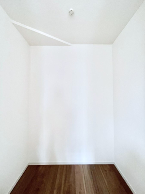 ���̑� �E�H�[�N�C���N���[�[�b�g�t���Ő�����Ԃ��L�����p�ł��܂��B