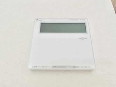 ���̑����� ���g�[�t���œ~���|�J�|�J�B���Ƒ��̌e���̃X�y�[�X�ɂȂ�܂��ˁB