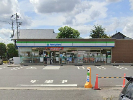 ���ӊ� �R���r�j 700m �t�@�~���[�}�[�g �����O��X