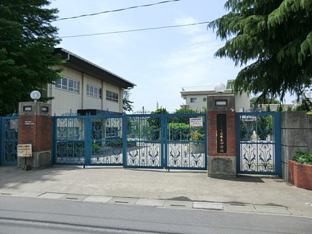 ���ӊ� ���w�Z 230m �������܎s���{�����w�Z