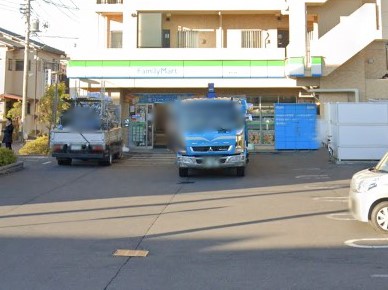 ���ӊ� �R���r�j 89m �t�@�~���[�}�[�g �Y�a�̉ƈ꒚�ړX