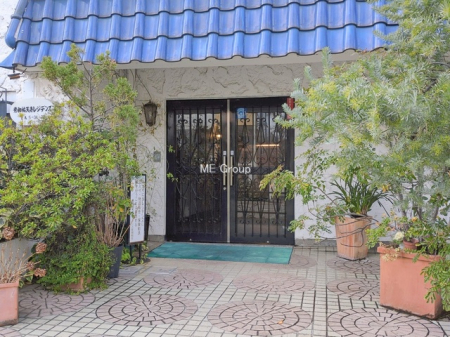 �G���g�����X -