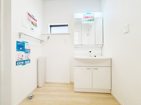 ���̑� �L�X�Ƃ�Ƃ�̂��郉���h���[�X�y�[�X