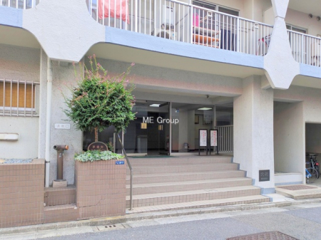 �G���g�����X -